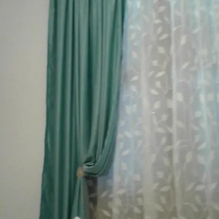 Annas 2 Apartman *