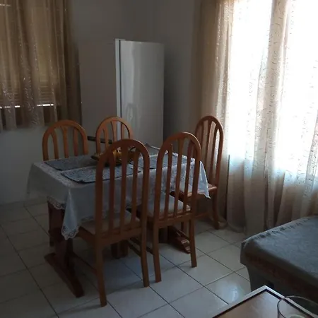 Annas 2 Agios Nikolaos (Chalkidiki)