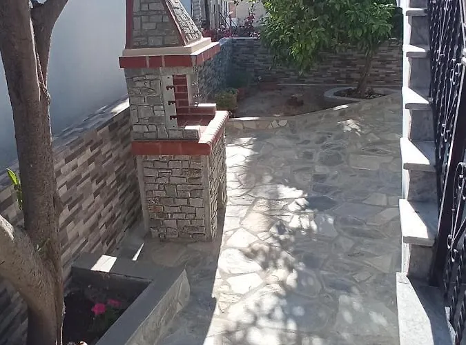 Annas 2 * Άγιος Νικόλαος